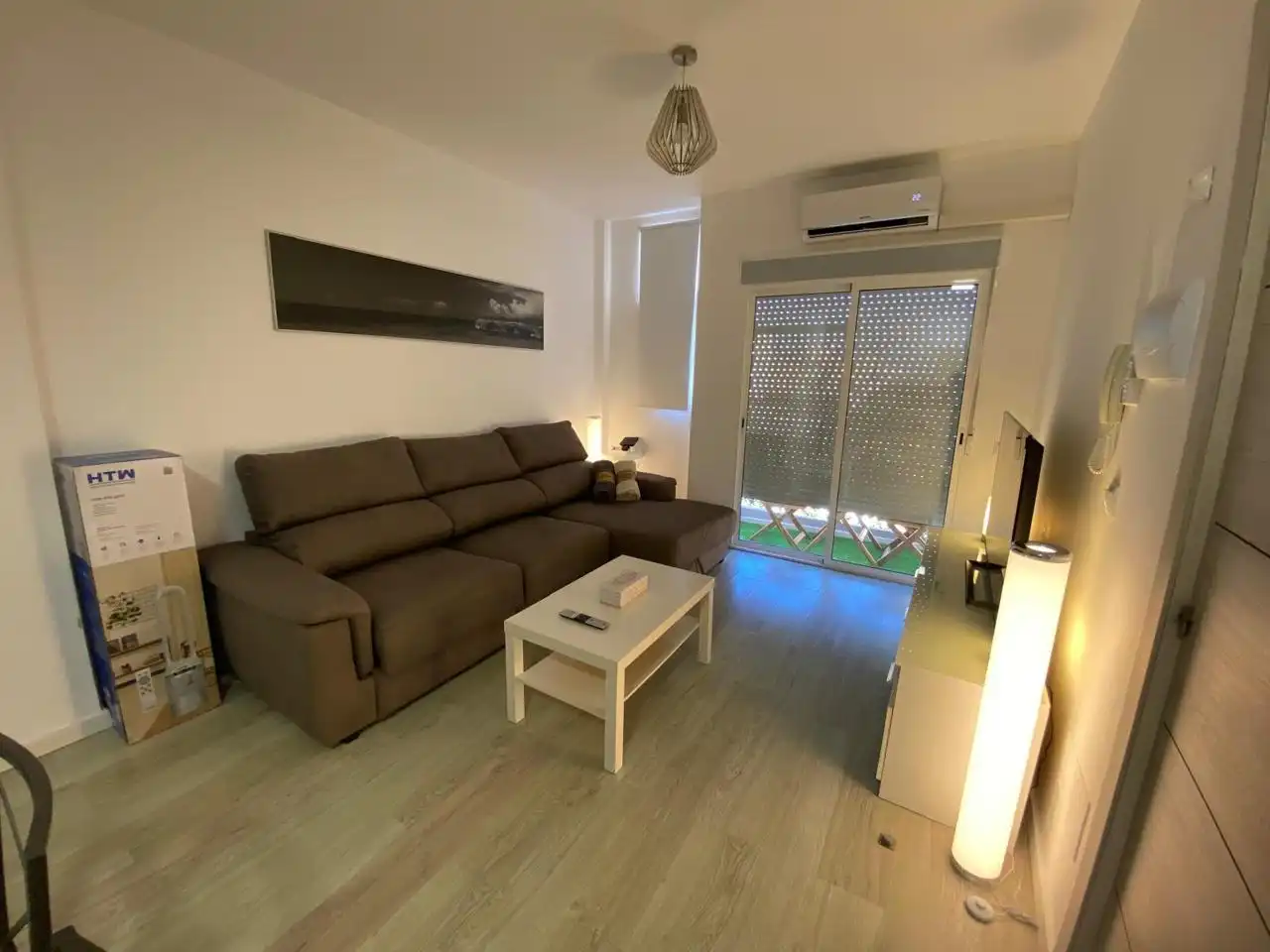 Living room of Flat for rent in Santa Cruz de Tenerife  with Air Conditioner, Terrace and Furnished