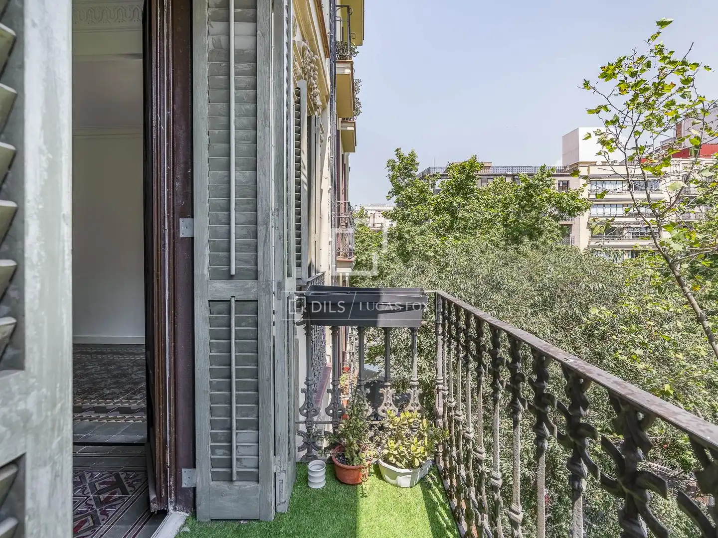 Terrassa de Pis en venda en Barcelona amb Terrassa i Balcó