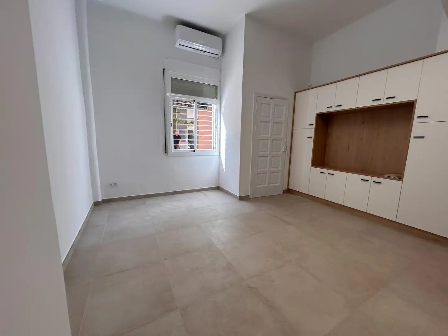 Planta baja en venta en Mataró con Aire acondicionado, Calefacción y Alarma