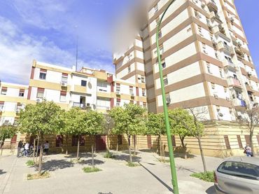 Pis amb balcó en venda a Calle JOSE BERMEJO