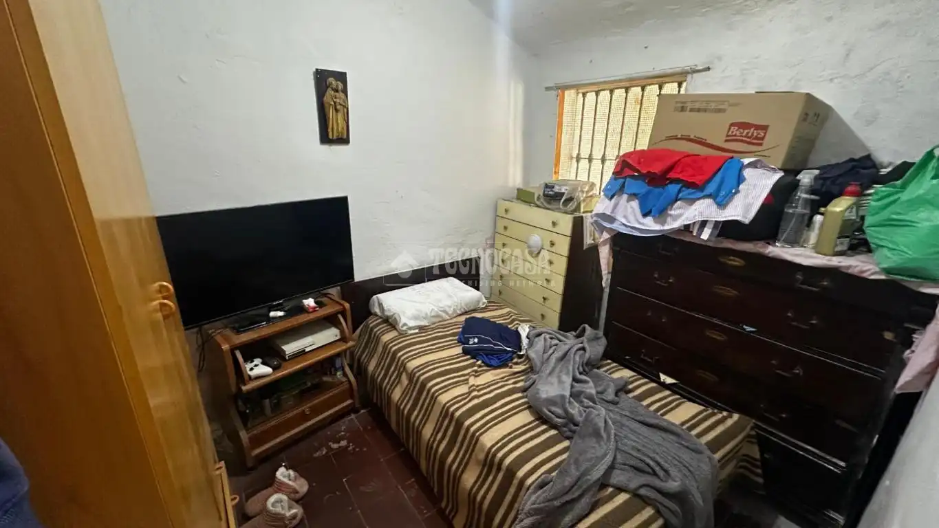 Einfamilien-Reihenhaus zum Verkauf in Marbella mit Terrasse und Möbliert