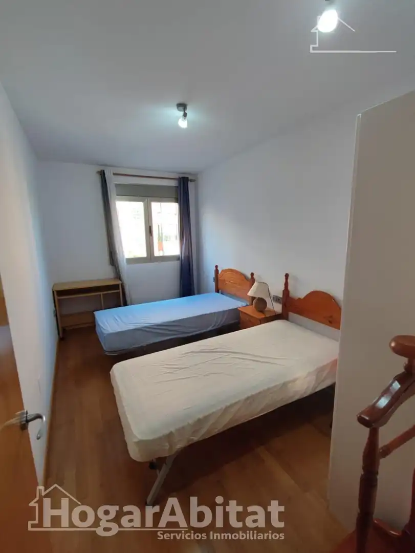 Habitación de Piso en venta en Murcia con Parquet y Balcón