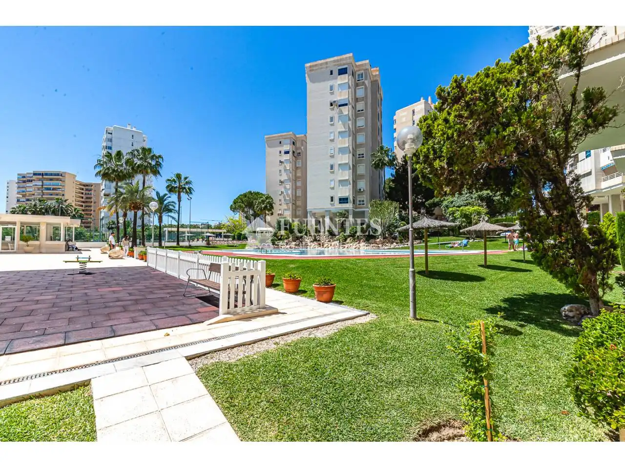 Exterior view of Apartments for sale in Alicante / Alacant  with Air Conditioner, Storage room and Community pool
