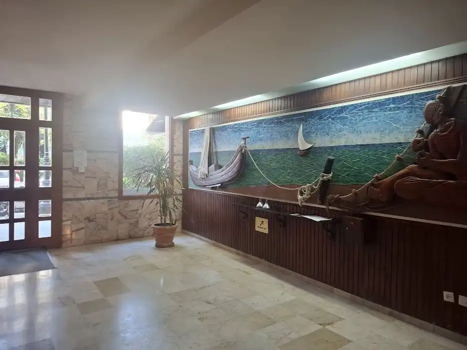 Apartamento en venta en Marbella con Jardín privado, Amueblado y Alarma