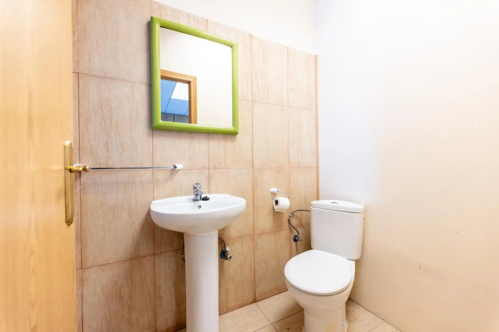 Bathroom of Office for rent in Alcobendas