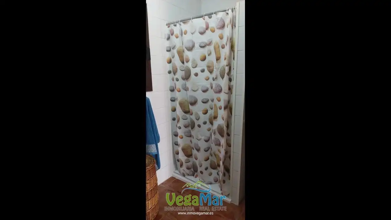 Houses for rent in Loma de la Golondrina, Ítrabo
