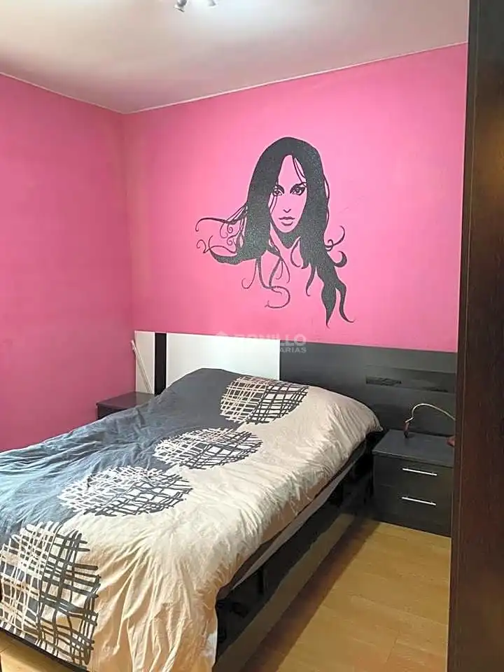 Apartament en venda a Arquitecto Martín Aldehuela, Ensanche - Fuenfresca