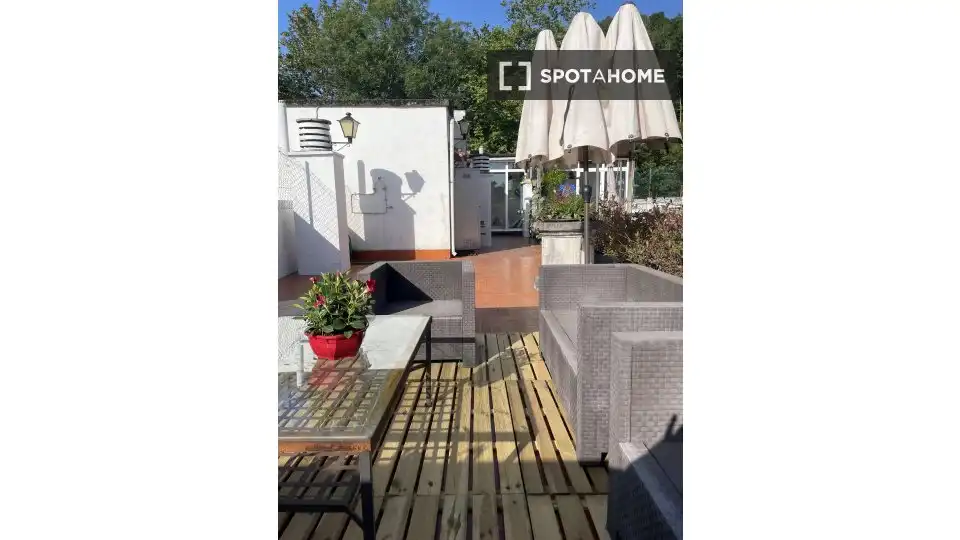 Terrace of Apartments for share in Donostia - San Sebastián   with Air Conditioner, Terrace and Furnished