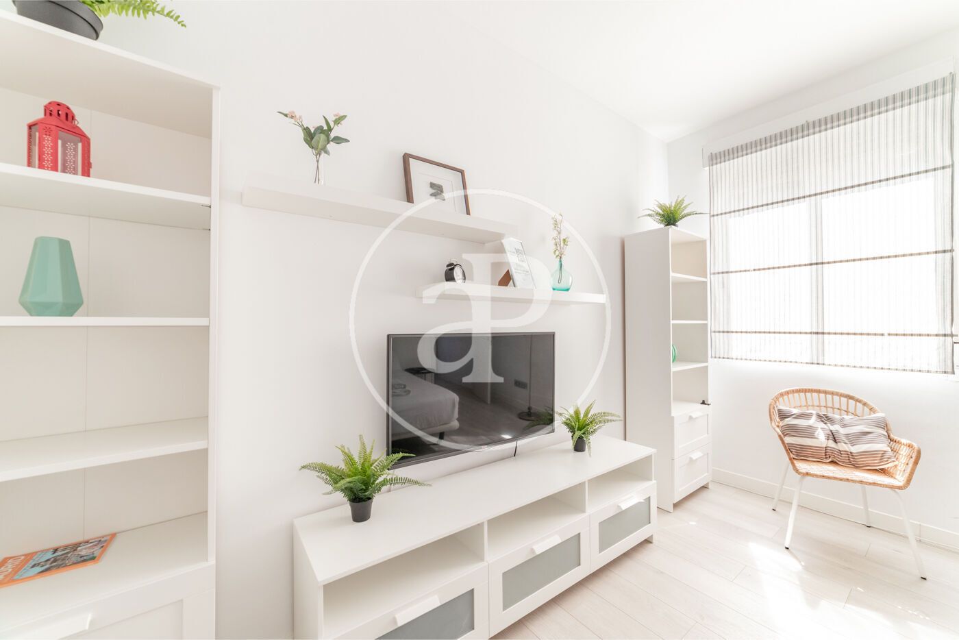 Sala de estar de Piso de alquiler en  Madrid Capital con Aire acondicionado, Calefacción y Amueblado