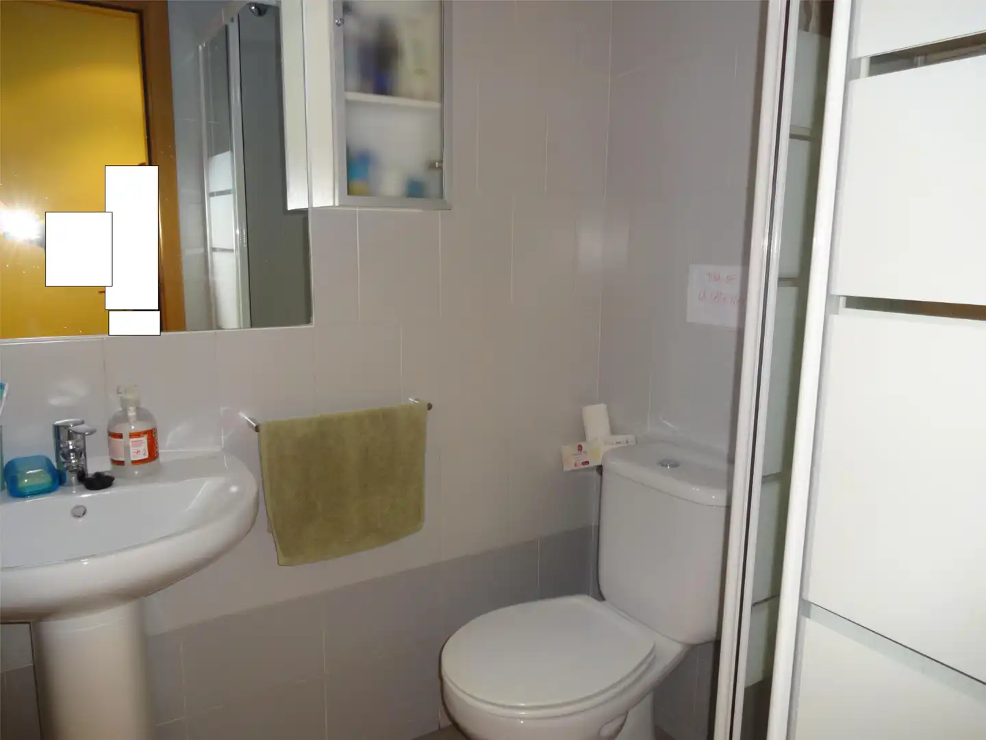 Baño de Piso en venta en Rubí con Calefacción, Horno y Balcón
