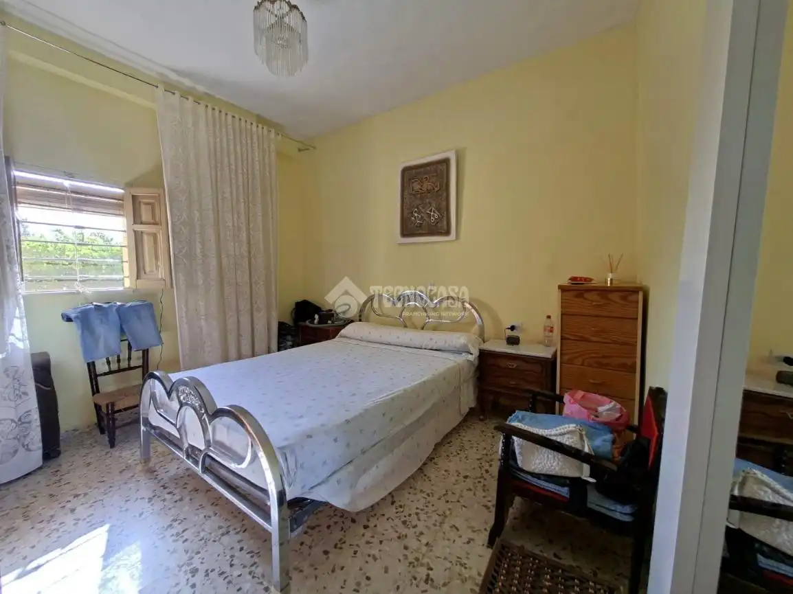 Bedroom of Detached homes for sale in Darro