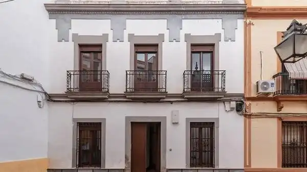 Apartment for sale in Calle TENIENTE ALBORNOZ