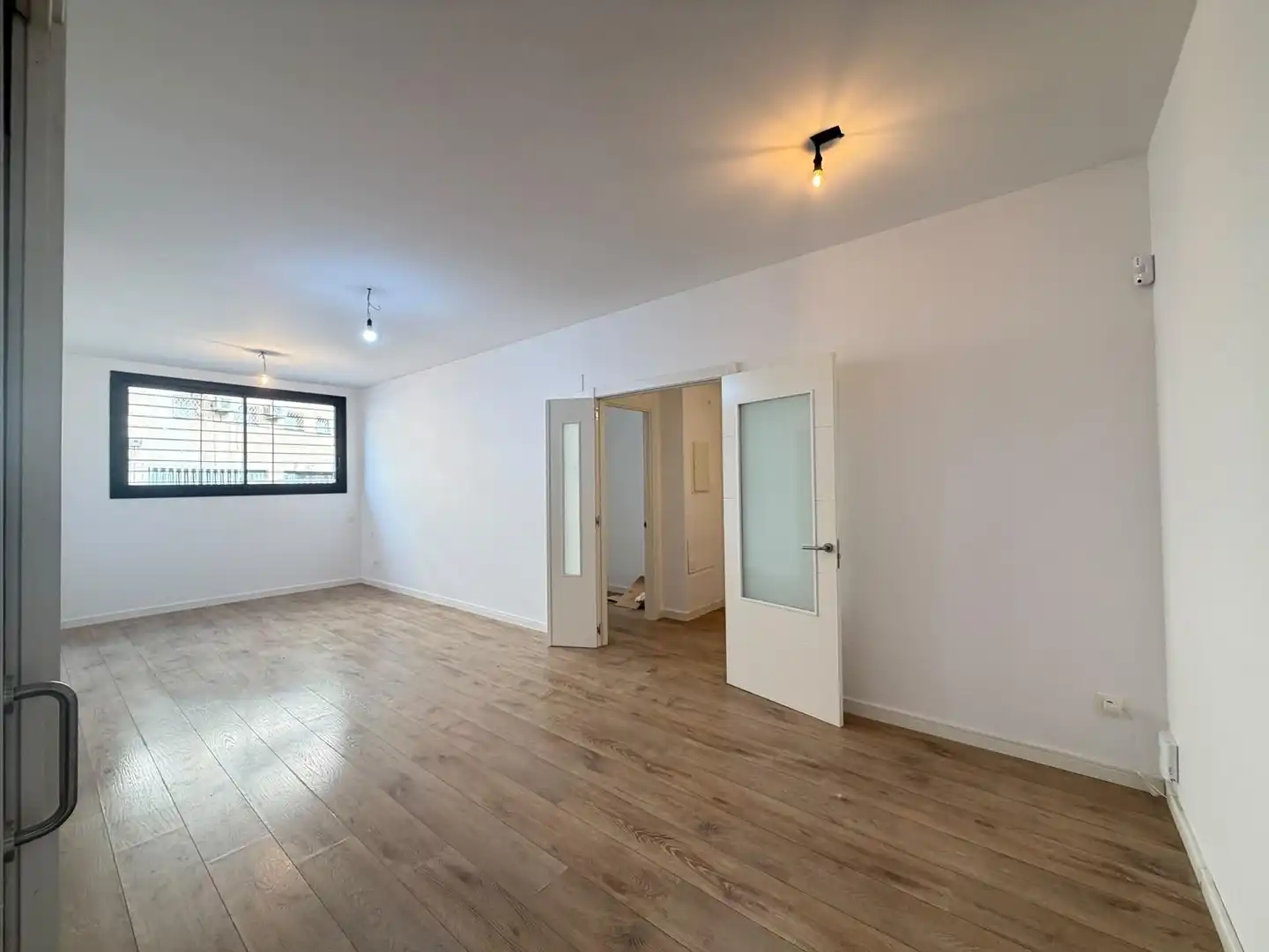 Piso en venta en Can Tintorer - Can Tries