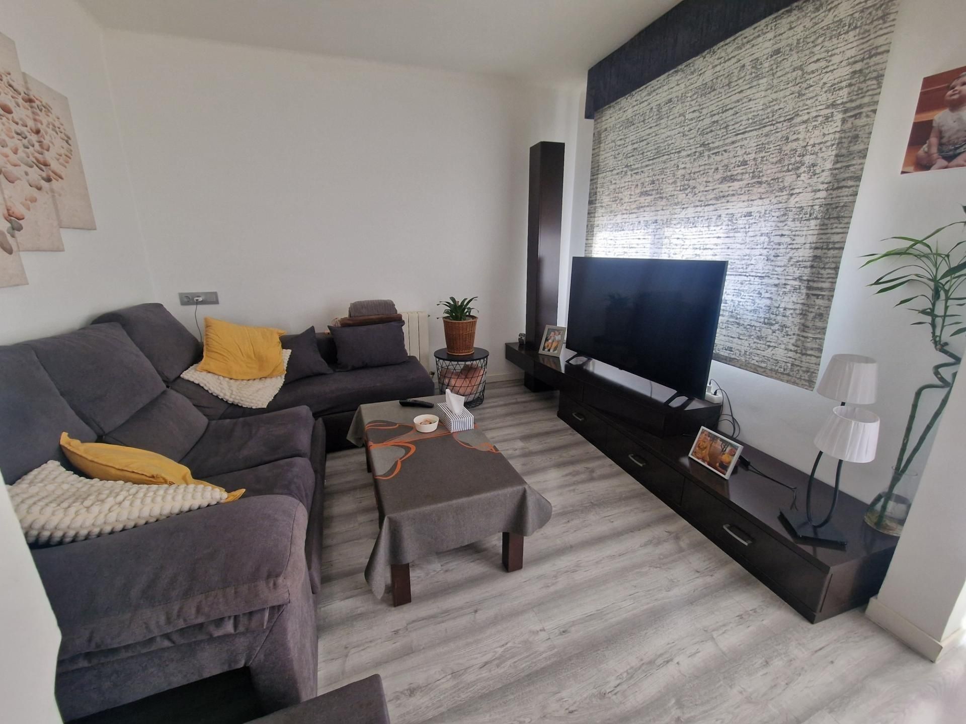 Sala d'estar de Àtic en venda en  Barcelona Capital amb Calefacció, Parquet i Terrassa