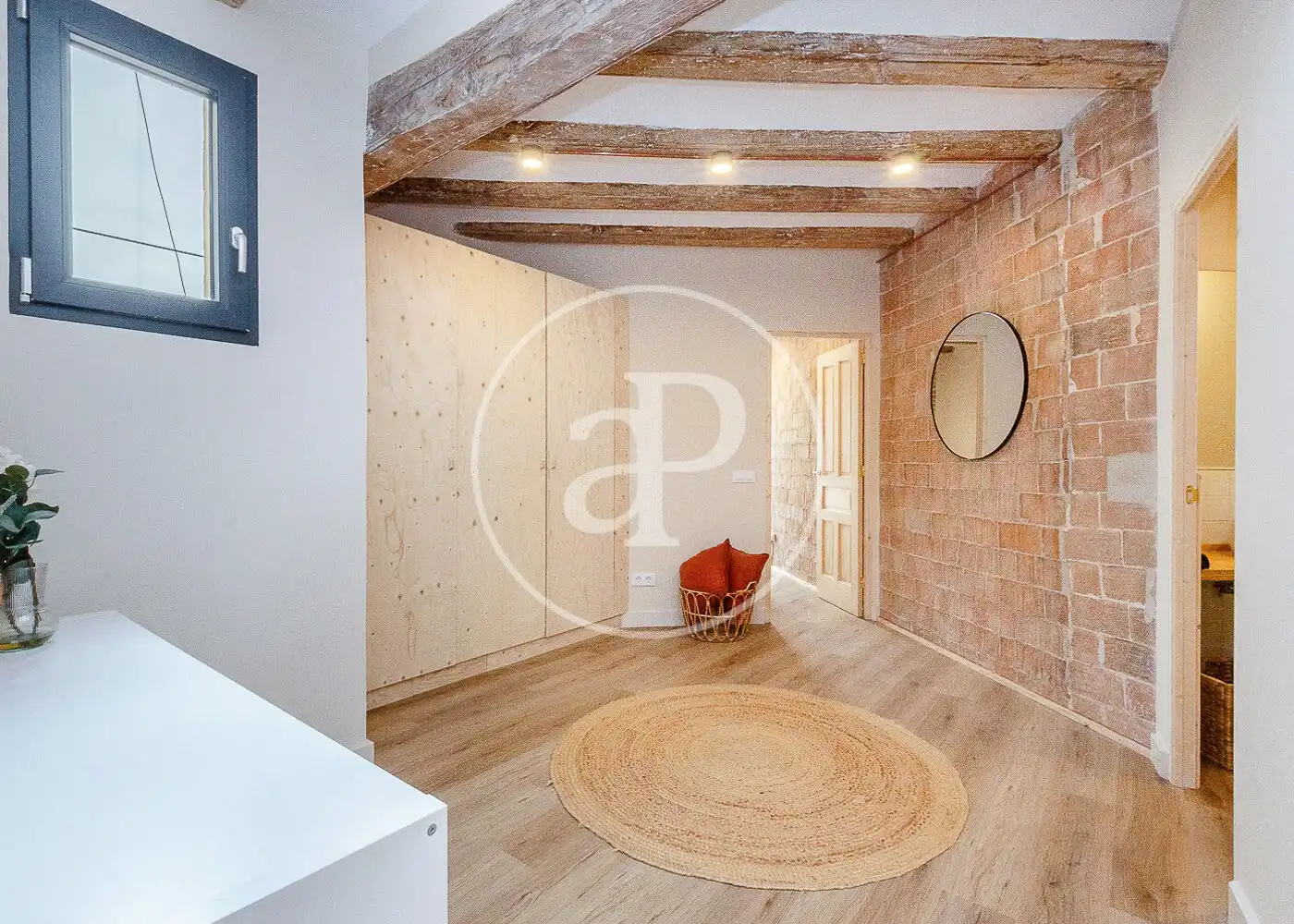 Wohnung zum Verkauf in Barcelona mit Heizung und Balkon