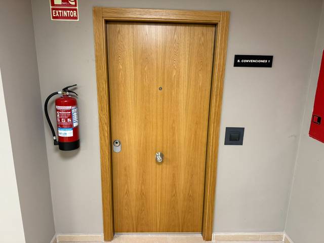 Oficina en Alquiler en Carrer Braç de l'Alter, 54 en Beniparrell