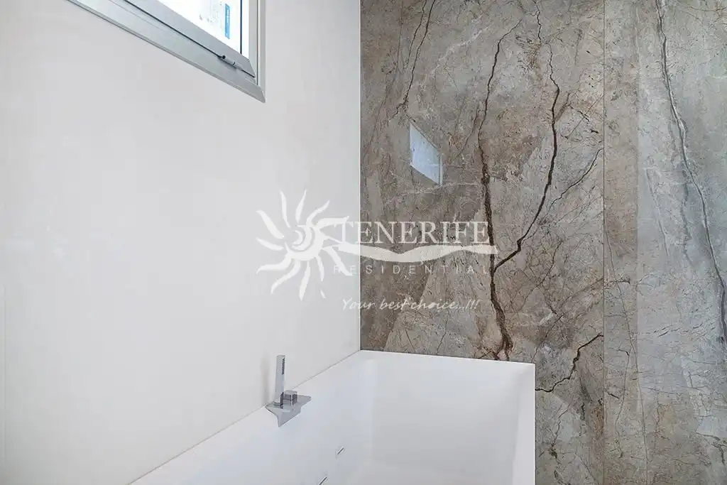 Casa con piscina en venta en Avenida de la Macaronesia, imagen 27