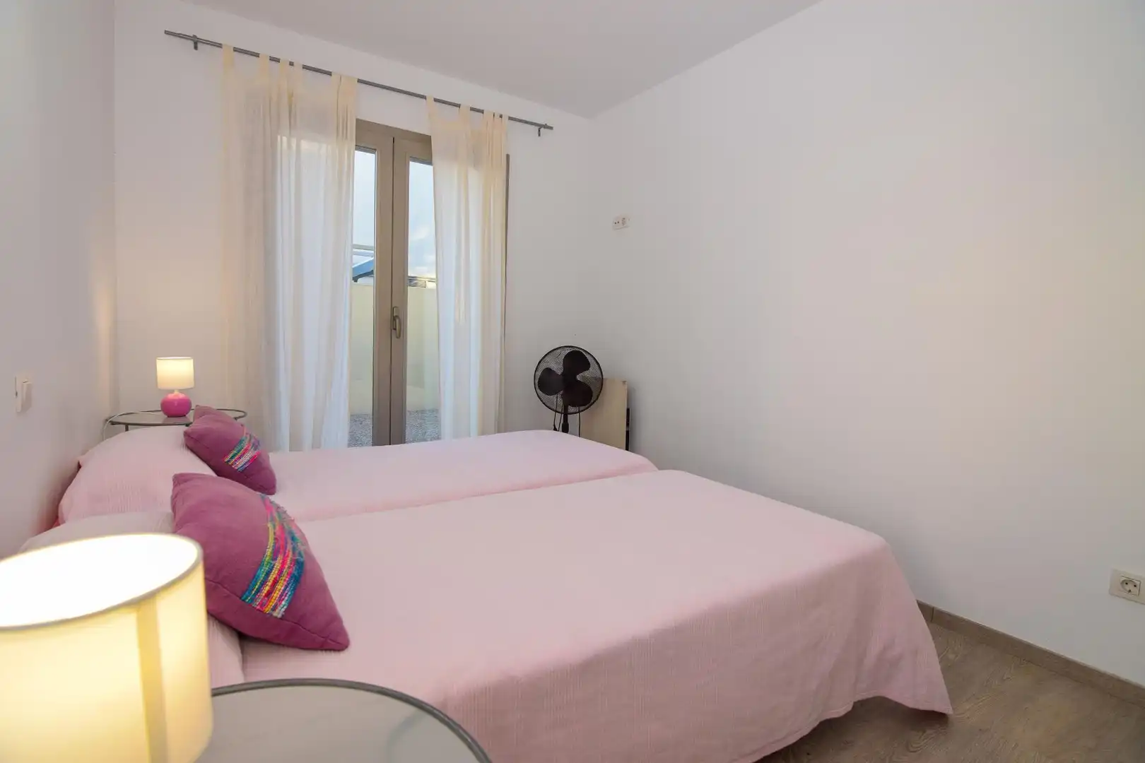Dormitori de Casa adosada de lloguer en Santa Margalida amb Jardí privat i Moblat