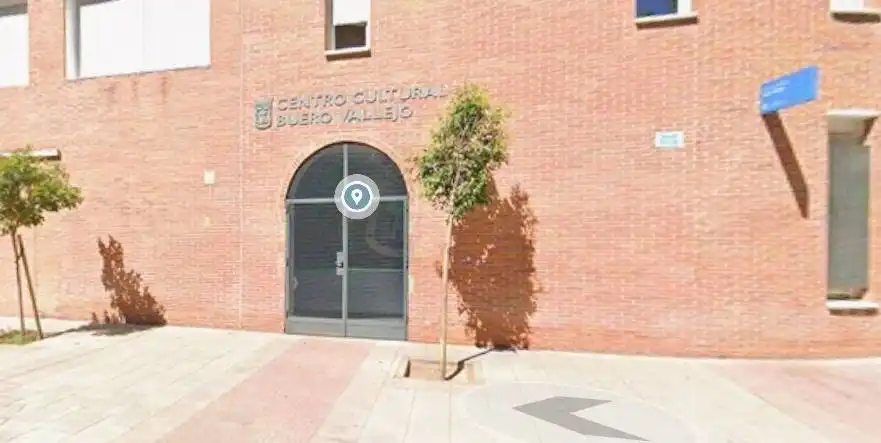 Vista exterior de Pis en venda en Madrid amb Aire condicionat i Calefacció
