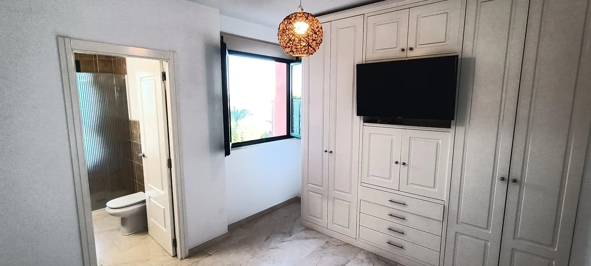 Penthouse with terrace for sale in Golf Bahía, imagen 13