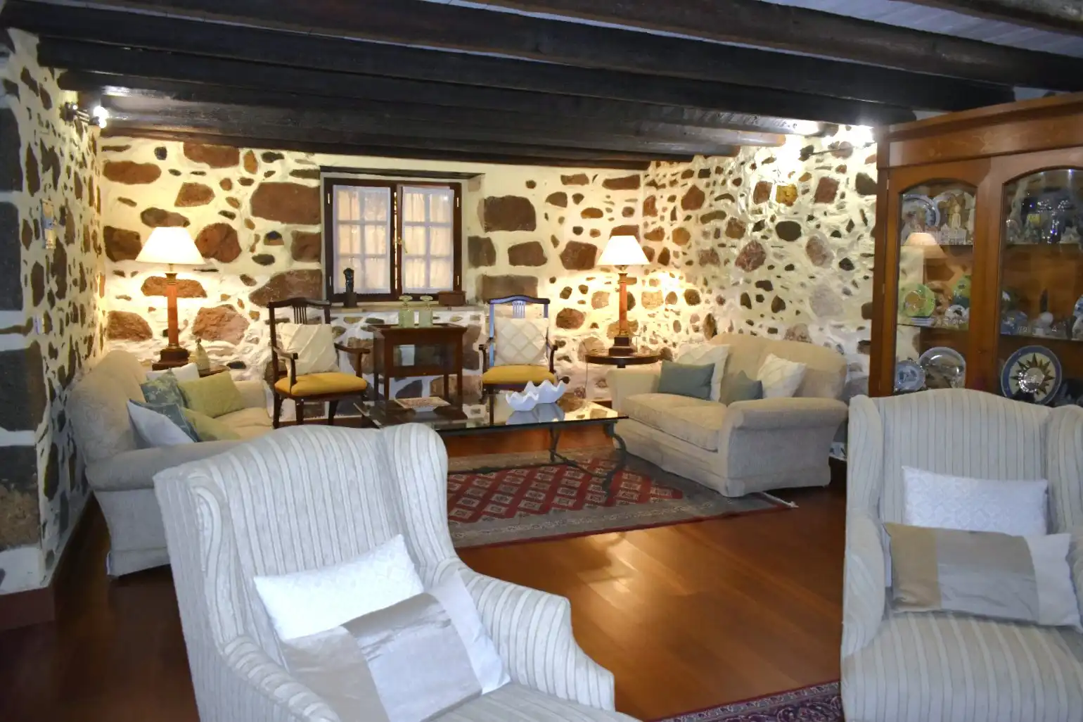 Sala de estar de Casa adosada en venta en Teror con Parquet, Terraza y Amueblado