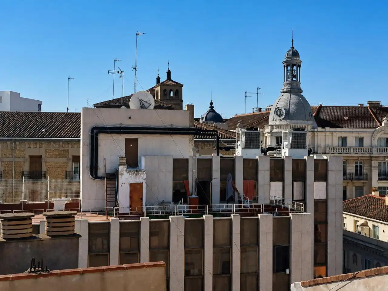Vista exterior de Dúplex de alquiler en Zaragoza con Aire acondicionado, Calefacción y Parquet