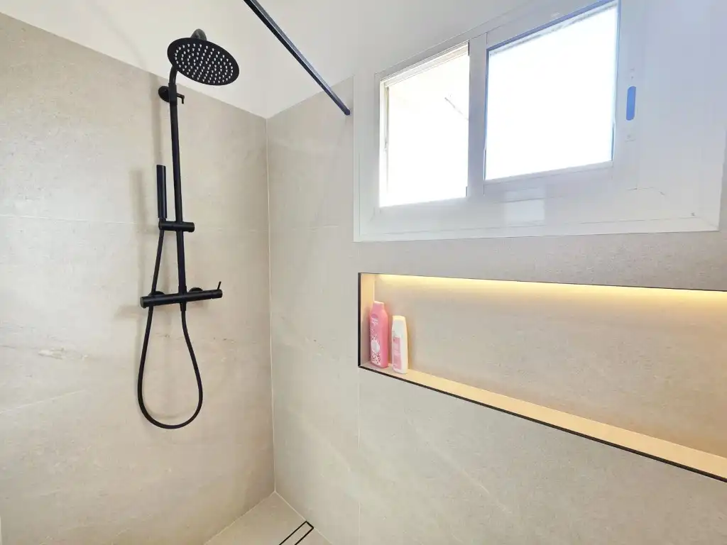 Apartamento de alquiler en Sector Est