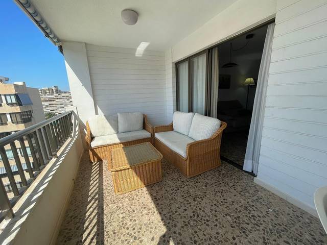 Apartamento en Alquiler en Playa de San Juan
