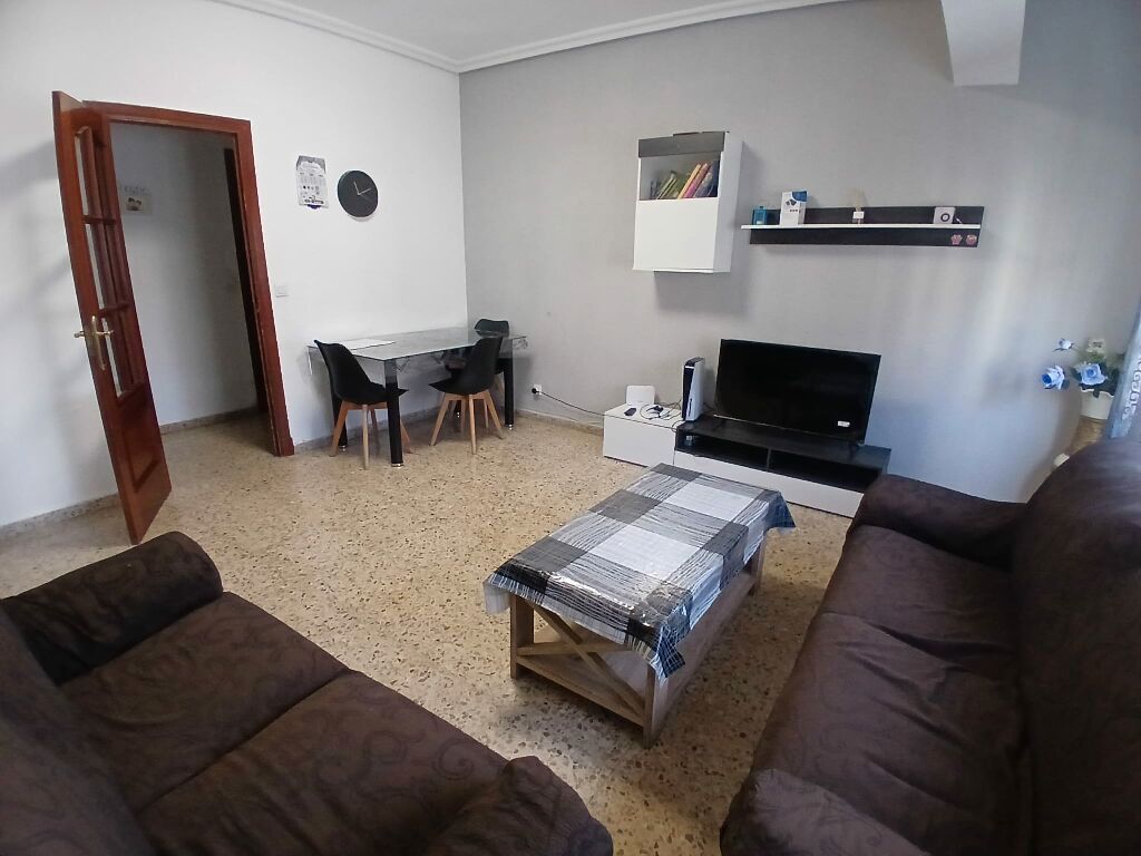 Living room of Flat for sale in  Logroño  with Furnished and Balcony