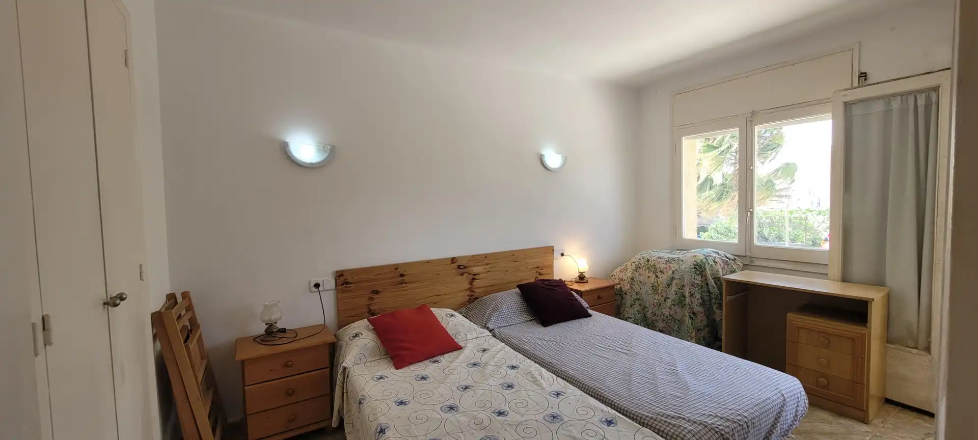 Habitación de Piso en venta en L'Estartit con Terraza y Piscina comunitaria