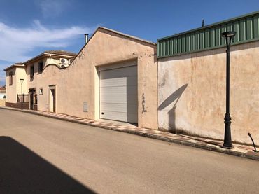 Nau industrial en venda a Calle ZURBARAN