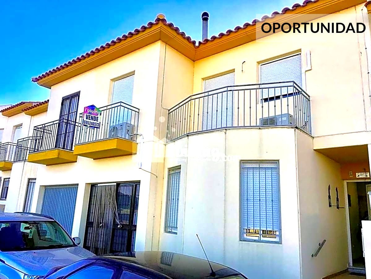 Vista exterior de Dúplex en venda en Arboleas amb Aire condicionat i Moblat