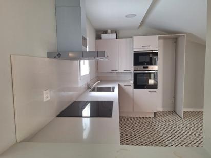 Cuina de Àtic en venda en Manresa amb Calefacció, Parquet i Terrassa