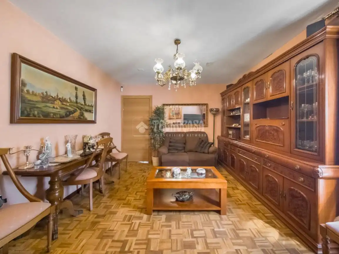 Sala de estar de Piso en venta en Madrid con Aire acondicionado, Calefacción y Balcón