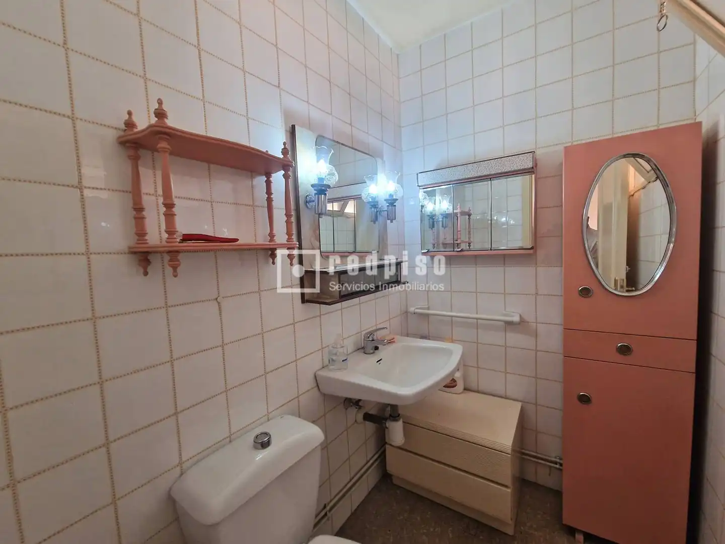 Habitación de Piso en venta en Madrid con Calefacción, Terraza y Trastero