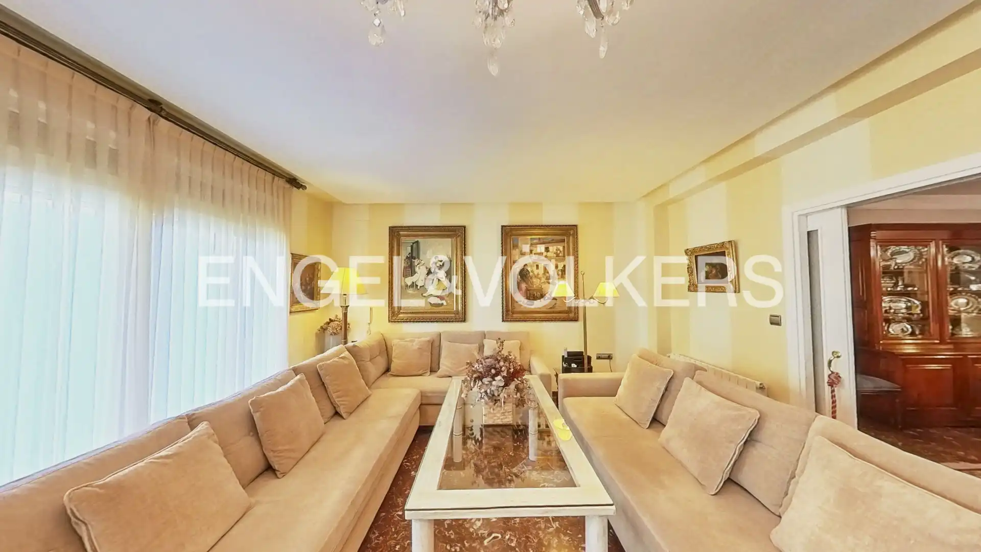 Living room of Flat for sale in Sevilla  with Air Conditioner, Heating and Terrace