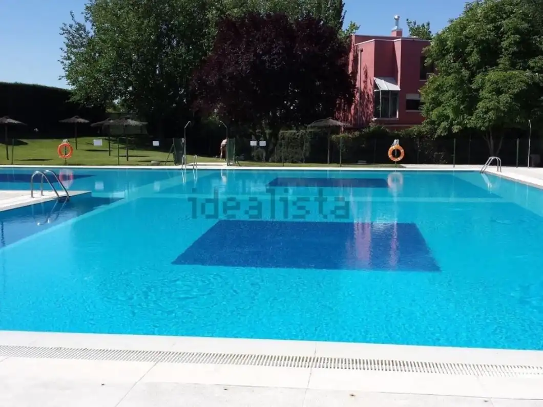 Piscina de Pis en venda en Rivas-Vaciamadrid amb Terrassa