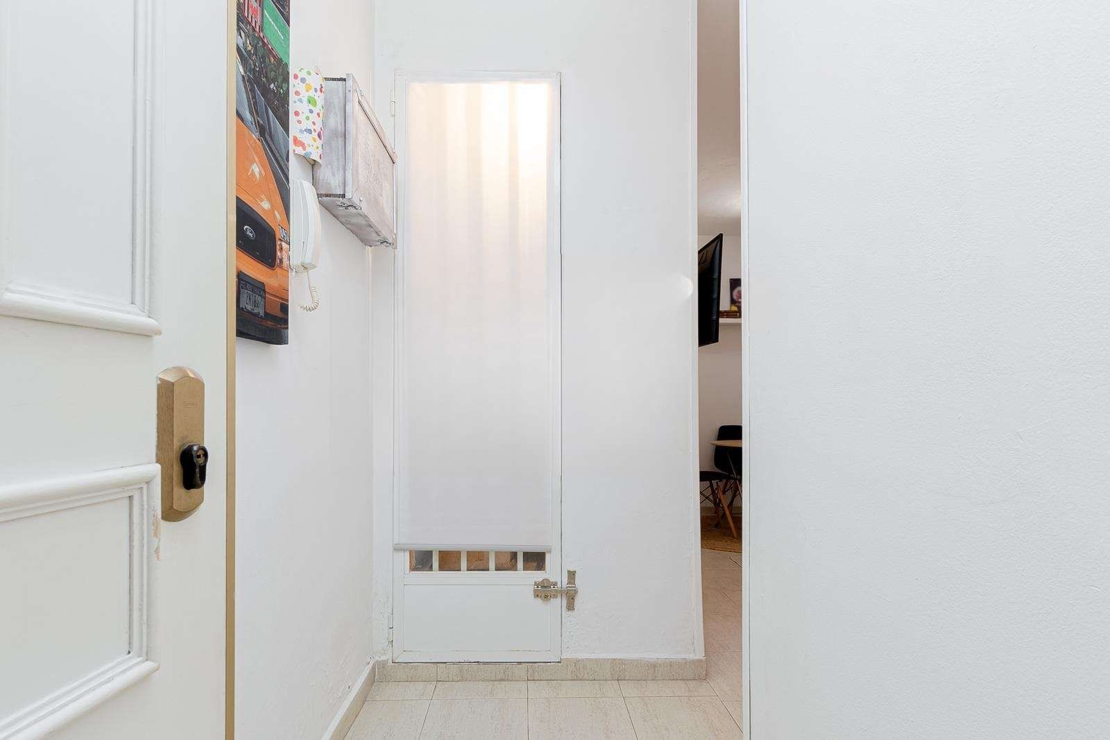 Apartment to share in  Madrid Capital  with Air Conditioner and Terrace