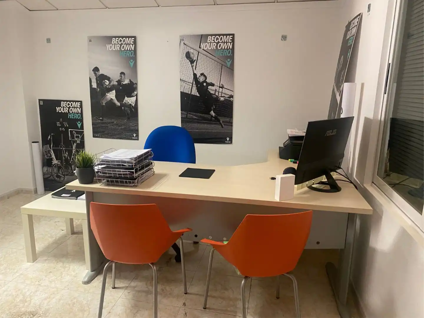 Oficina de lloguer a CALLE PINTORES 24