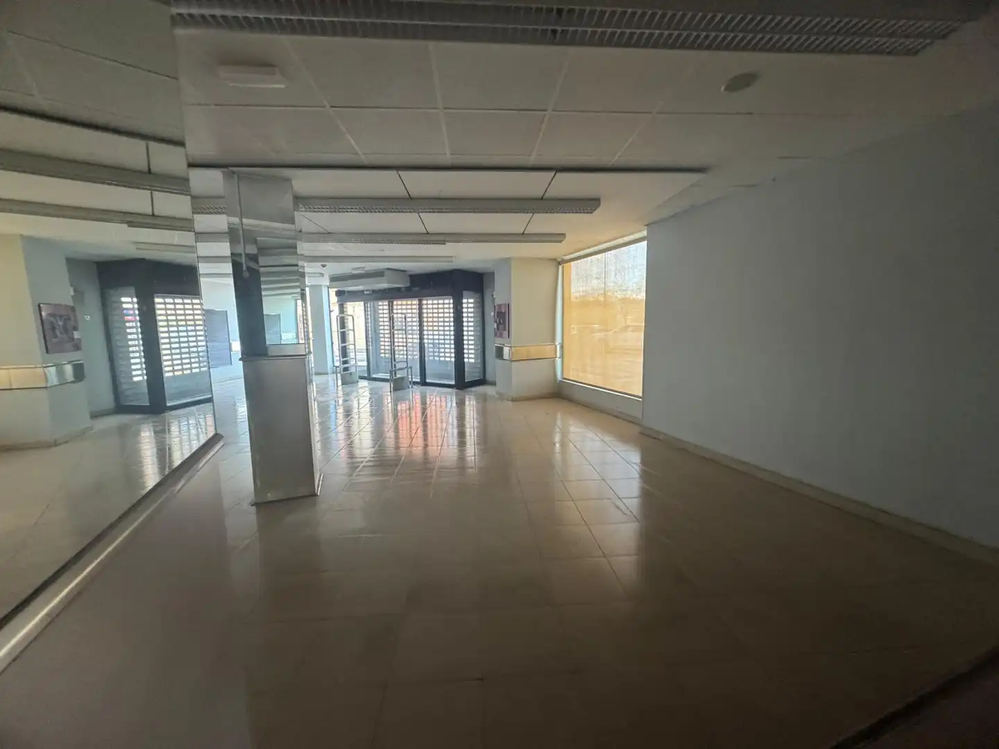 Local comercial en venda a C/ Cardenal Cisneros, imagen 22