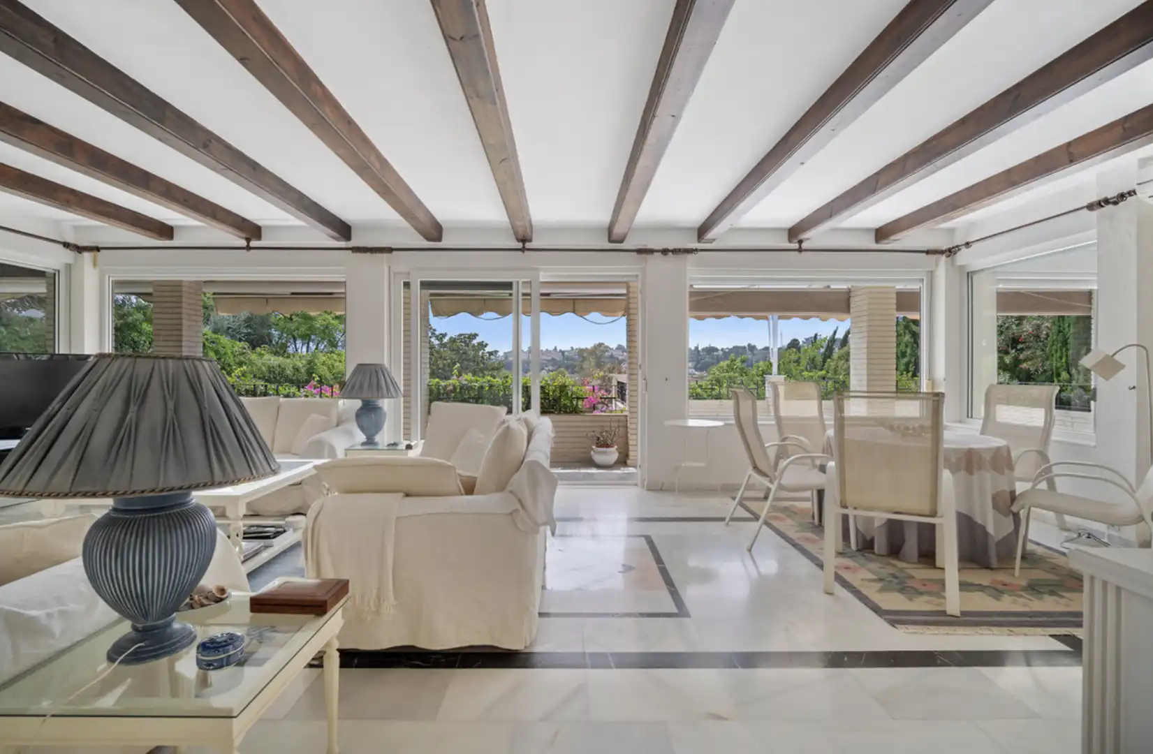 Villa con giardino in vendita a San Pedro de Alcántara, imagen 4