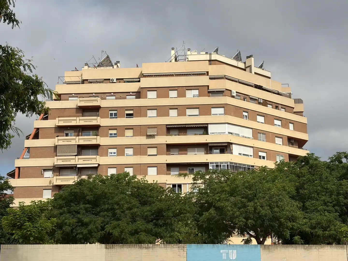 Vista exterior de Piso de alquiler en Sevilla con Aire acondicionado y Terraza