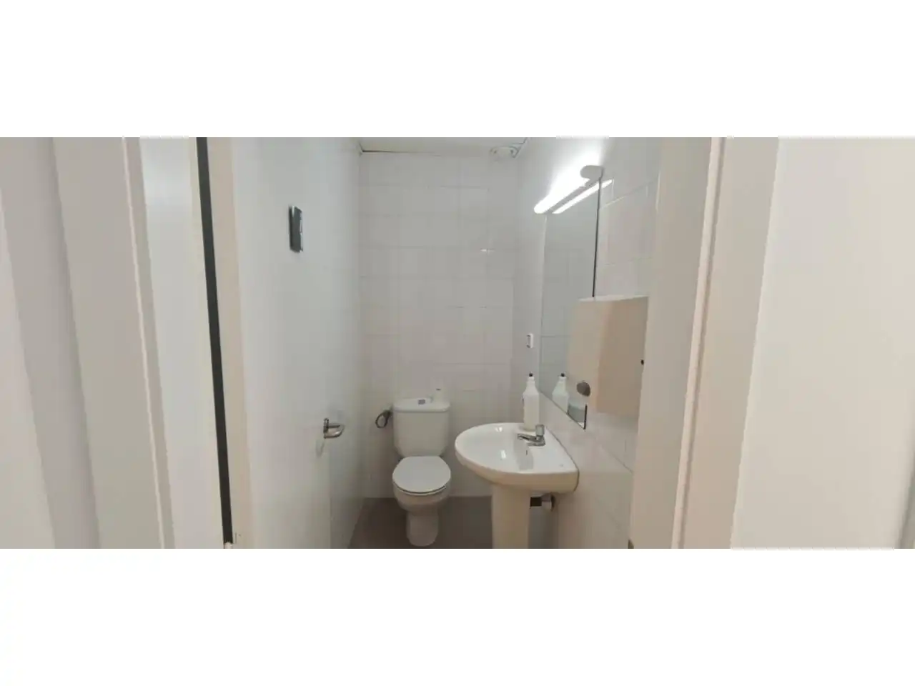 Local commercial à louer à Avenida Pau, imagen 25