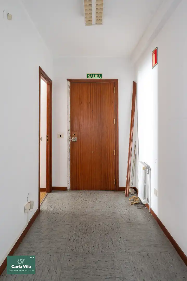 Piso en venta en Lugo con Calefacción, Terraza y Trastero
