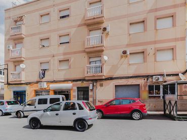 Wohnung mit Aufzug zum Verkauf in Av Blas Infante