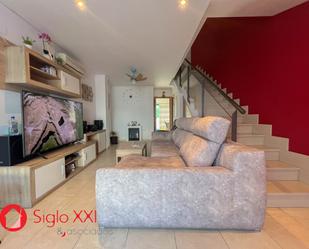 Living room of Single-family semi-detached for sale in Almazora / Almassora  with Air Conditioner, Terrace and Swimming Pool