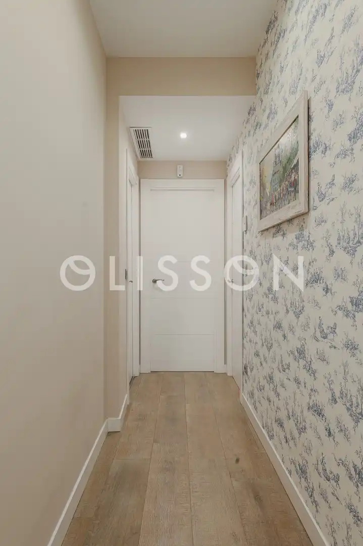 Flat for sale in Madrid  with Air Conditioner, Heating and Terrace