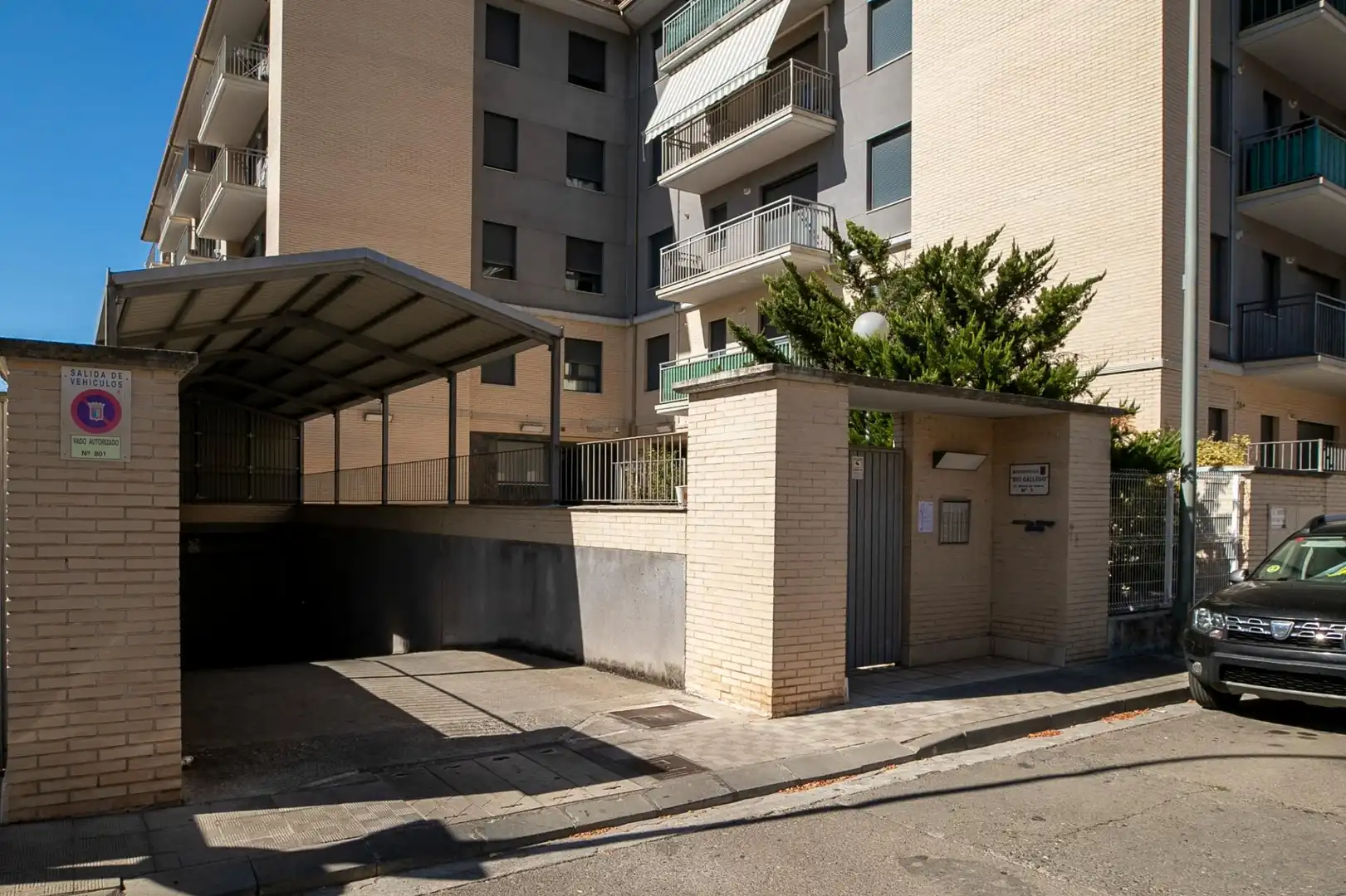 Exterior view of Flat for sale in Sabiñánigo  with Heating, Terrace and Storage room