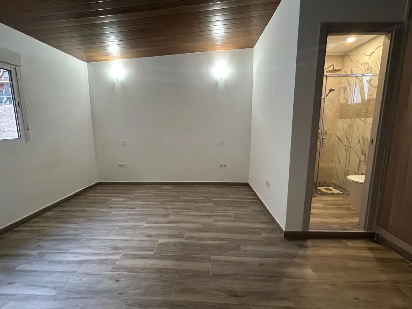Casa adosada en venda en Catarroja amb Calefacció, Terrassa i Alarma