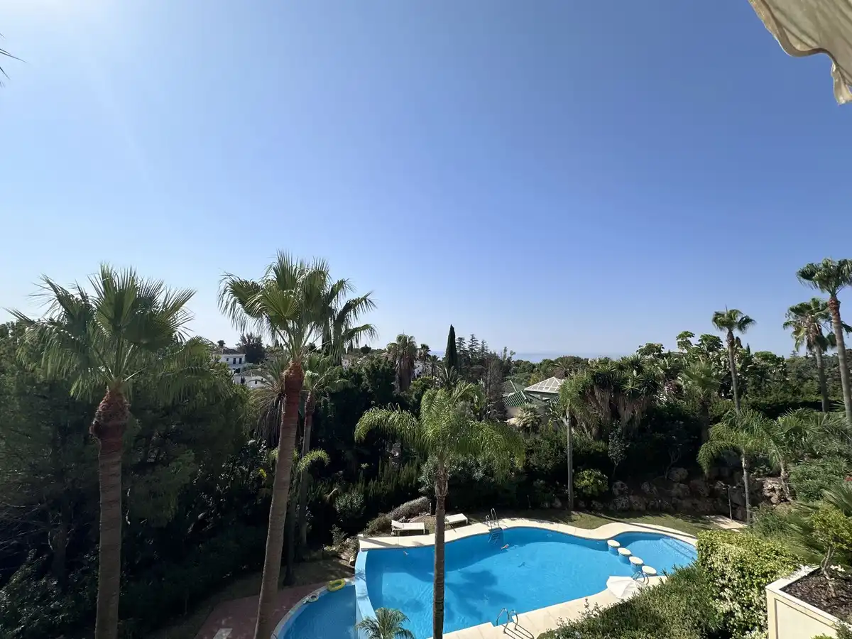 Apartament amb piscina en venda a Milla de Oro, imagen 3